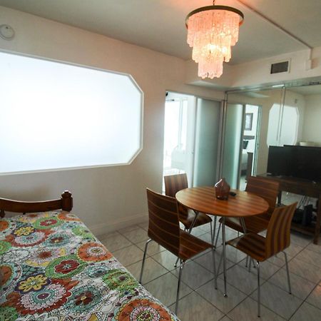 Castle 727 Studio With Balcony And Ocean View, Pool, Tennis, Beach Access, Free Parking Villa Miami Beach Eksteriør bilde