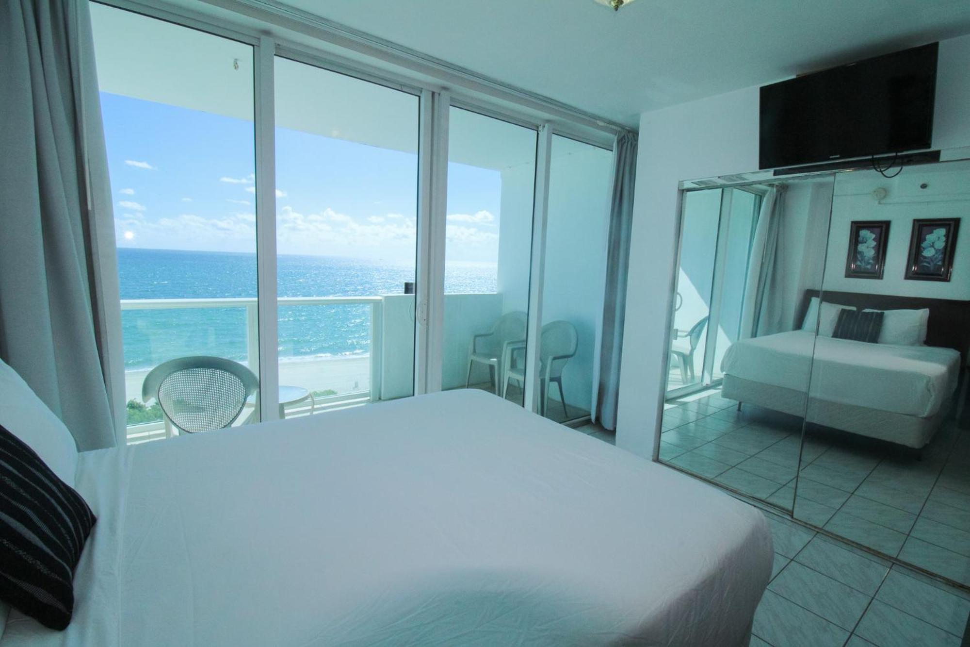 Castle 727 Studio With Balcony And Ocean View, Pool, Tennis, Beach Access, Free Parking Villa Miami Beach Eksteriør bilde