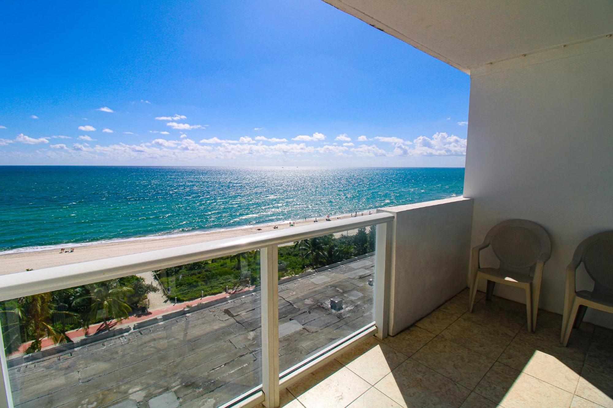 Castle 727 Studio With Balcony And Ocean View, Pool, Tennis, Beach Access, Free Parking Villa Miami Beach Eksteriør bilde